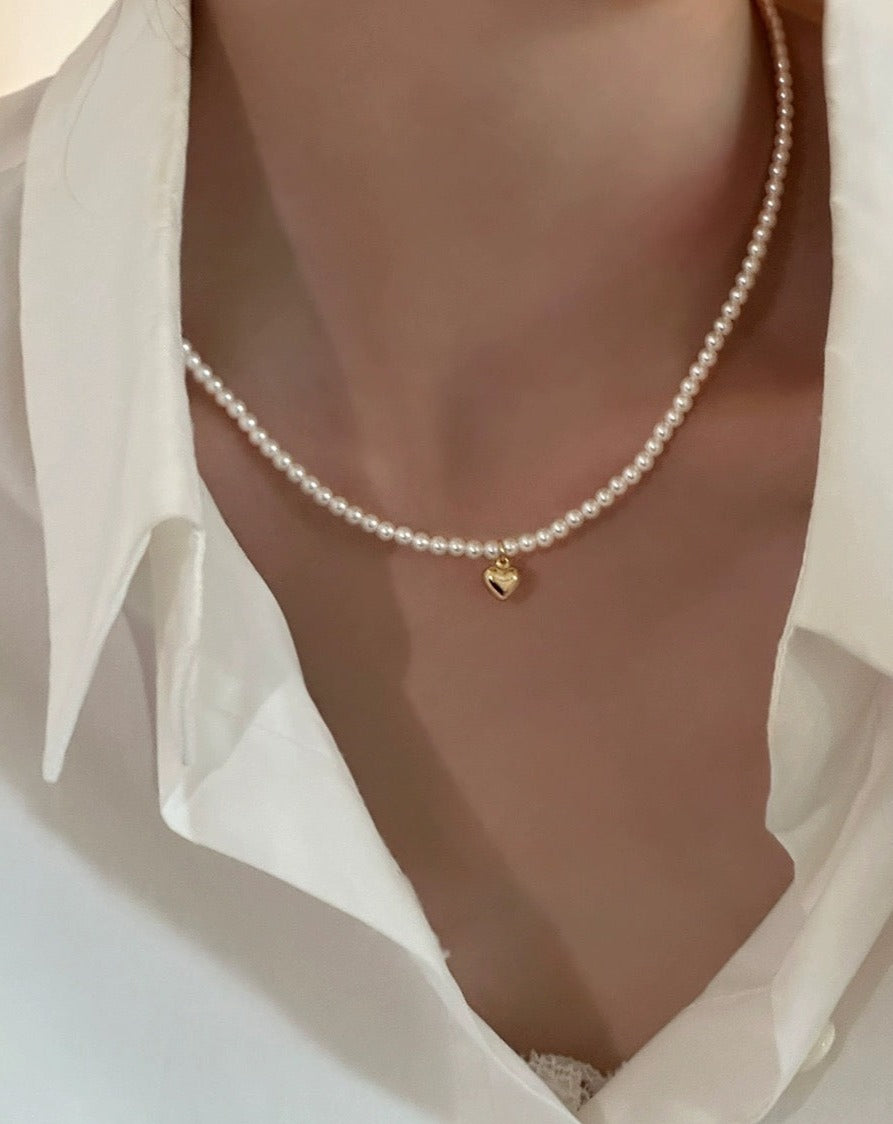 Gold Heart Pearl Choker Necklace