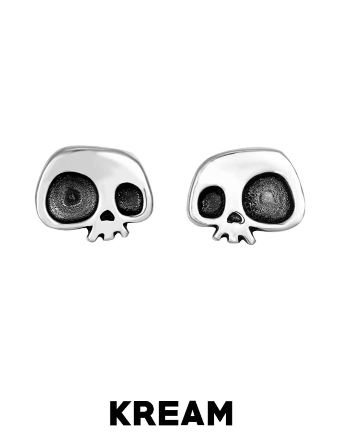 KREAM Trendy Skull 925 Sterling Silver Unisex Earring Close