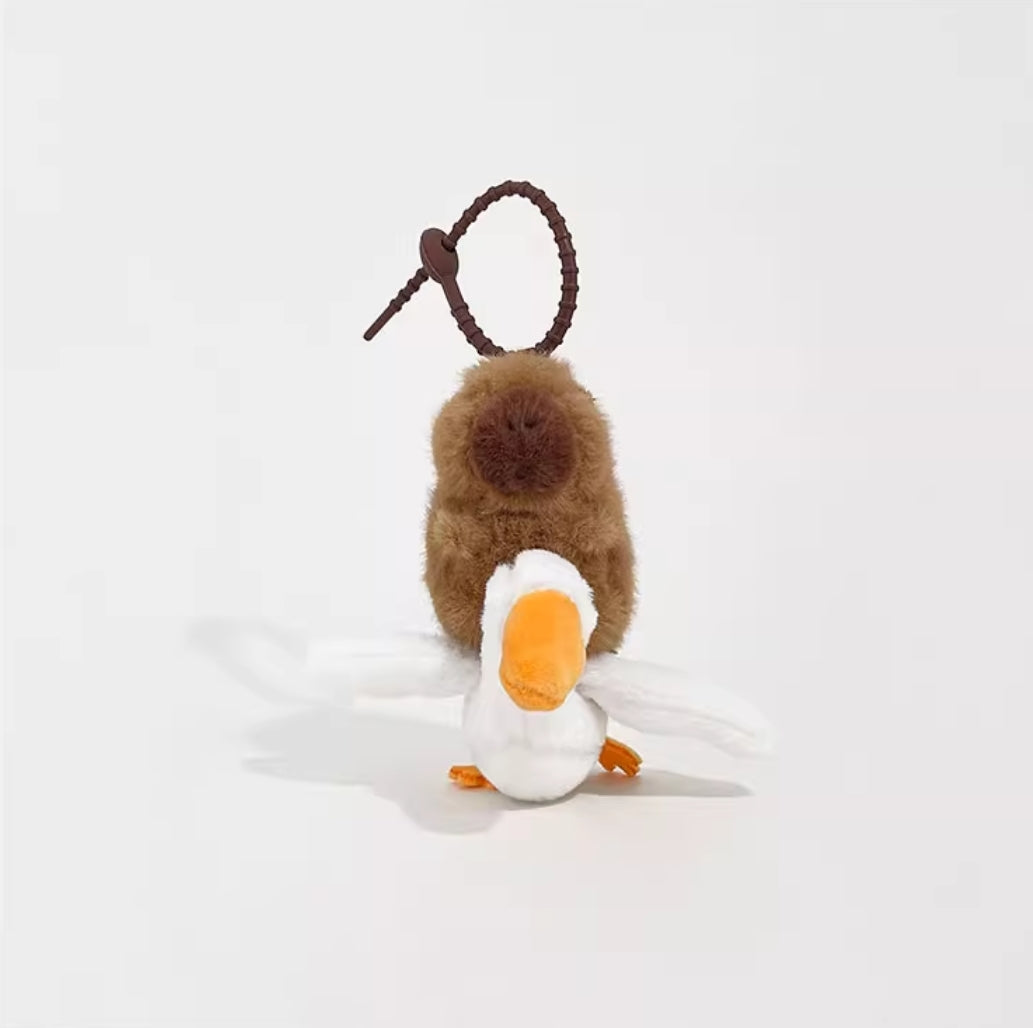 Pullable Duckie Capybara