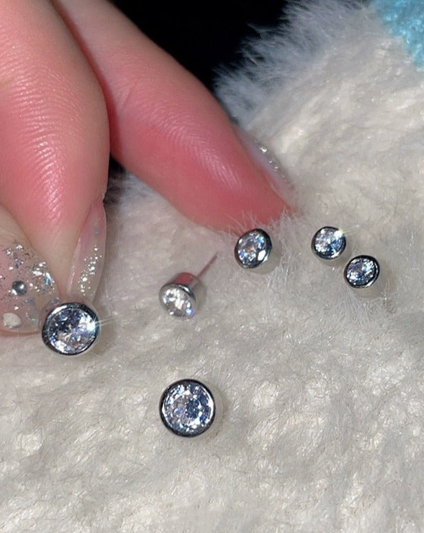 Classic Circular Zircon Earrings Close Up