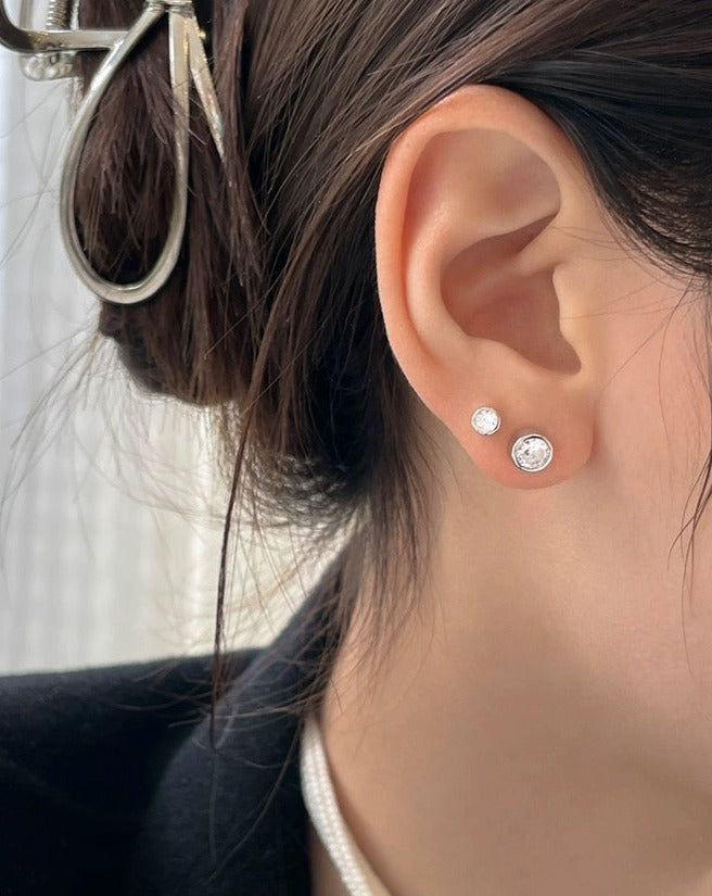 Classic Circular Zircon Earrings Close Up Model