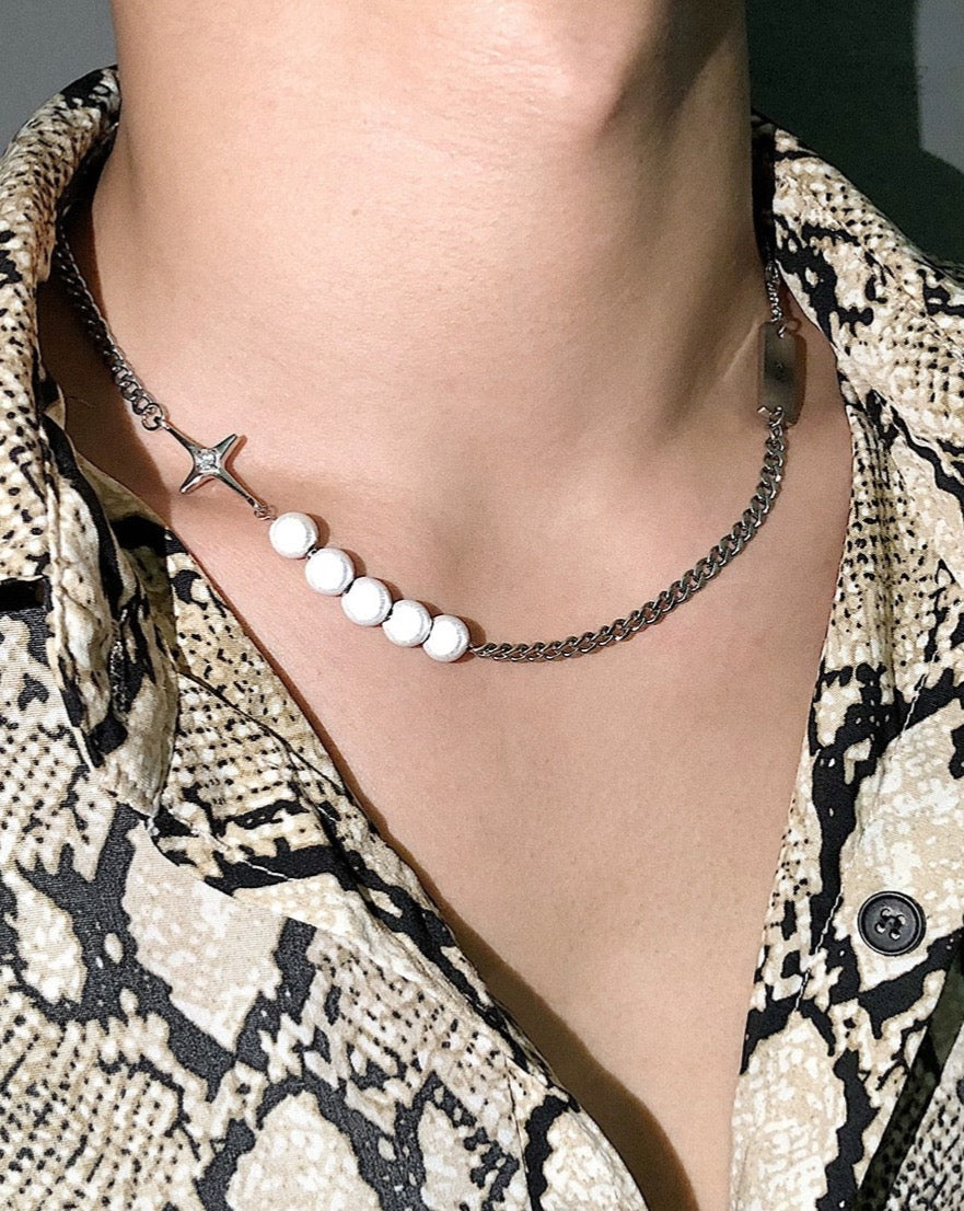 Festive Eye-Catching Reflective Pearl Cross Necklace