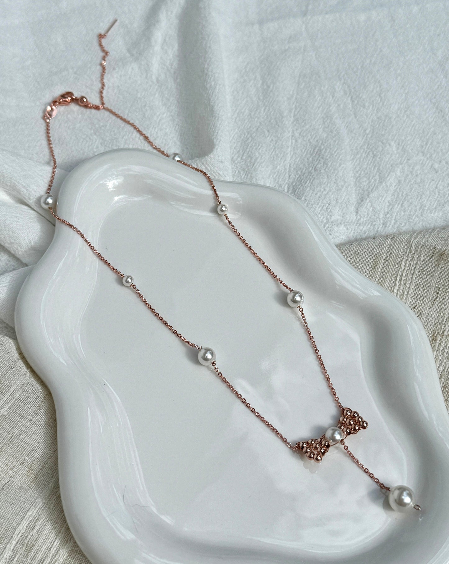 Handmade Starry Sky 14k Rose Gold Bow Pearl Necklace