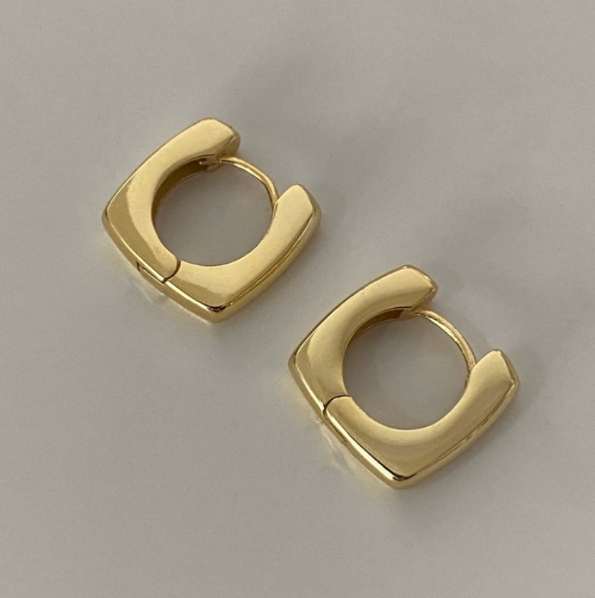 In Style Clip on Hoop Earrings Gold
