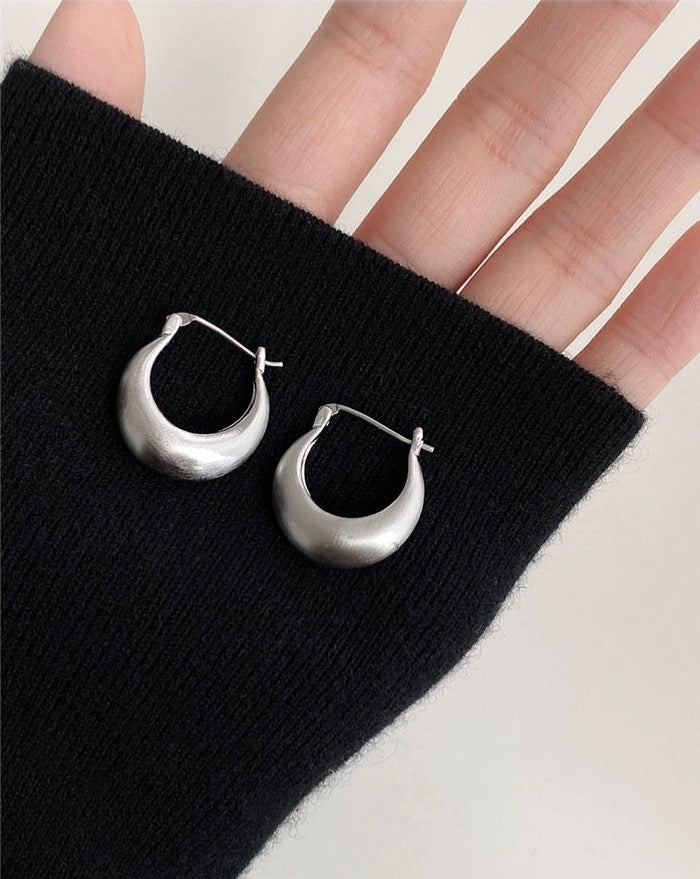 Minimalist Metal Brushed Matte Silver Texture Earrings