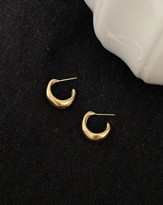 Sterling Silver Gold-Plated Earrings with Semi-C Shape Design