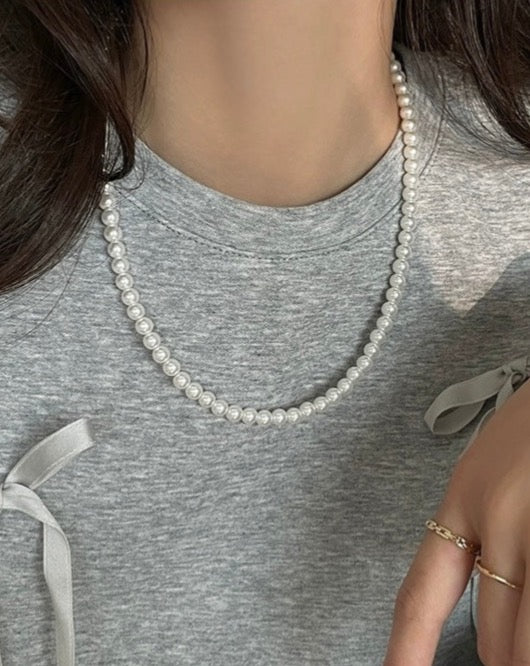 bold pearl necklace for women